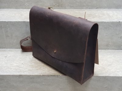 galerie/001 Taschen/005 Frank/resized/T0066 (2021-11-29) 04_small.jpg